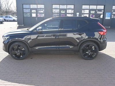 Usata Volvo XC40 Plus 163 CV (119 kW) 2025 Nero SUV
