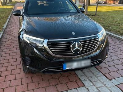 Mercedes EQC400