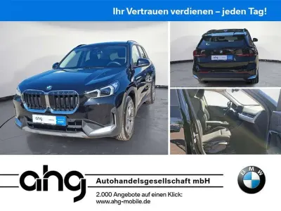 Gebraucht BMW X1 Sport Line 163 PS (119 kW) 2023 Schwarz SUV