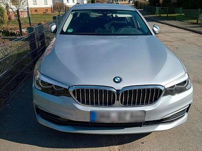 Gebraucht BMW 520 184 PS (135 kW) 2018 Silber Limousine