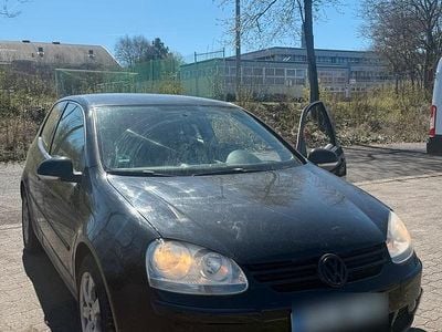 Second-hand VW Golf VI 102 CP (75 kW) 2008 Negru Hatchback