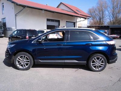 Used Ford Edge Titanium 211 HP (155 kW) 2016 Blue SUV