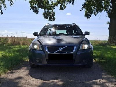Gebraucht Volvo V50 Momentum 170 PS (125 kW) 2008 Grau Kombi