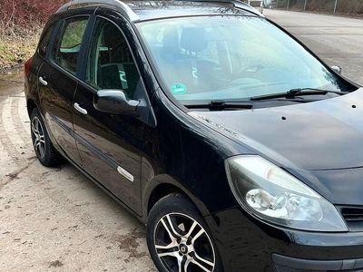 Gebraucht Renault Clio GrandTour 101 PS (74 kW) 2009 Schwarz Kombi