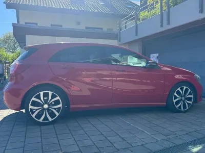 Usata Mercedes A200 156 CV (114 kW) 2013 Rosso Berlina