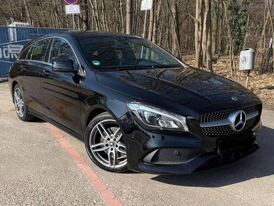 Gebraucht Mercedes CLA220 Shooting Brake AMG line 177 PS (130 kW) 2017 Schwarz Kombi