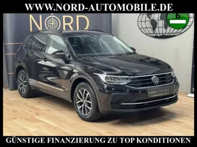 Gebraucht VW Tiguan Life 150 PS (110 kW) 2023 Schwarz SUV