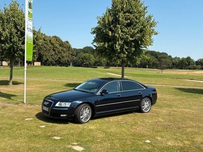 Audi A8L