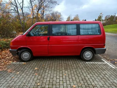 Gebraucht VW Multivan 110 PS (80 kW) 1993 Rot Van / Kleinbus