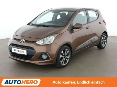 Gebraucht Hyundai i10 Style 87 PS (63 kW) 2016 Braun Kleinwagen