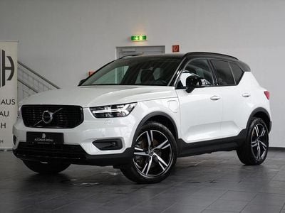 Gebraucht Volvo XC40 R-Design 179 PS (131 kW) 2021 Crystal white / SUV