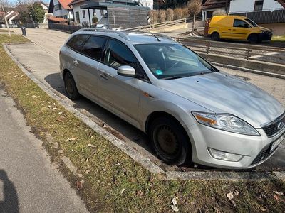 Gebraucht Ford Mondeo 125 PS (91 kW) 2025 Silber Limousine