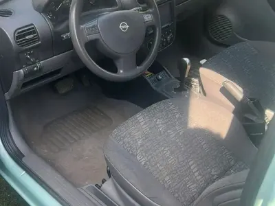 Używany Opel Corsa 75 KM (55 kW) 2001 Zielony Hatchback