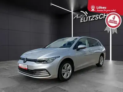 Gebraucht VW Golf VIII Life 150 PS (110 kW) 2020 Silber Kombi
