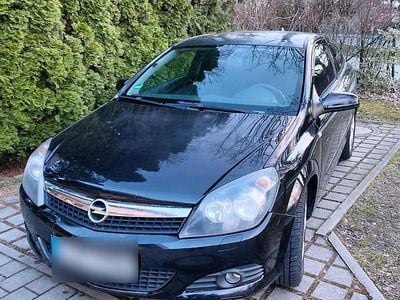 Gebraucht Opel Astra GTC Edition 140 PS (102 kW) 2006 Schwarz Coupé