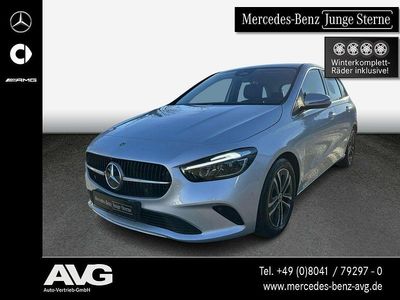 Gebraucht Mercedes B180 Progressive 136 PS (100 kW) 2023 Silber Van / Kleinbus