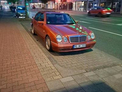 Gebraucht Mercedes E430 Avantgarde 279 PS (205 kW) 1998 Limousine