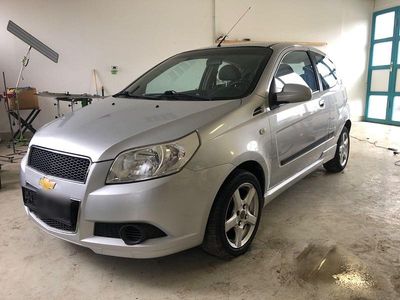 Gebraucht Chevrolet Aveo 84 PS (61 kW) 2009 Silber Limousine