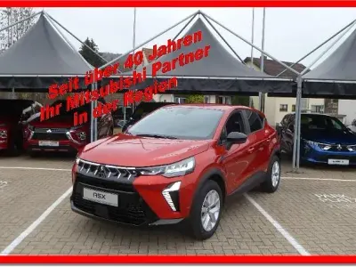 Neu Mitsubishi ASX Plus 91 PS (66 kW) 2026 Aurorarot SUV