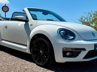 Gebraucht VW Beetle Cup 150 PS (110 kW) 2015 Weiß Kleinwagen