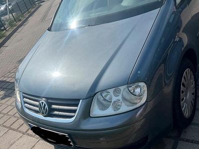 Gebraucht VW Touran 105 PS (77 kW) 2004 Grau Van / Kleinbus