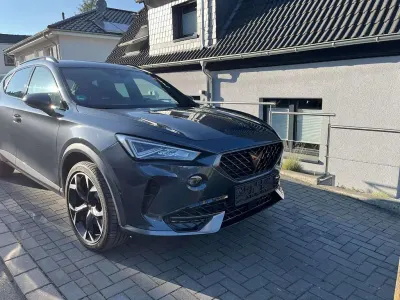 Używany Cupra Formentor VZ 245 KM (180 kW) 2022 Szary SUV