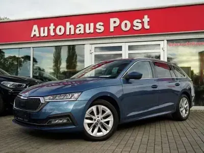 Gebraucht Skoda Octavia 150 PS (110 kW) 2021 Blau Kombi
