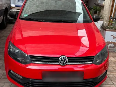 Gebraucht VW Polo 75 PS (55 kW) 2015 Rot Kleinwagen