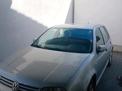VW Golf IV