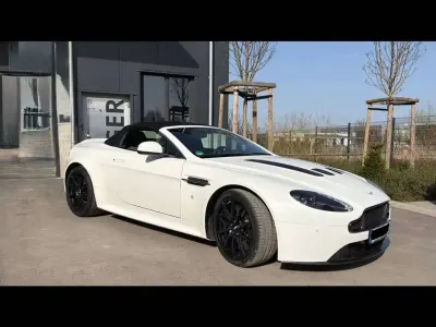 Gebraucht Aston Martin Vantage 572 PS (420 kW) 2015 Weiß Coupé