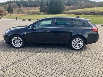 Gebraucht Opel Insignia Edition 136 PS (100 kW) 2016 Schwarz Kombi