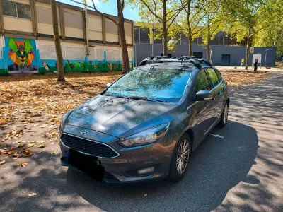 Gebraucht Ford Focus 125 PS (91 kW) 2018 Grau Limousine