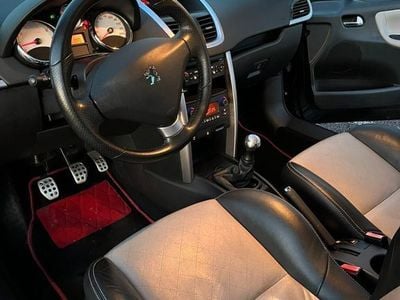 Peugeot 207 CC
