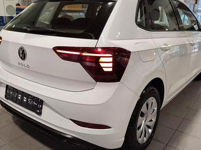 Neu VW Polo Life 80 PS (58 kW) 2025 Grau Limousine