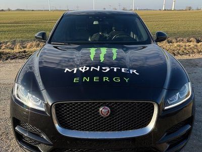 Gebraucht Jaguar F-Pace Prestige 163 PS (119 kW) 2018 Schwarz SUV