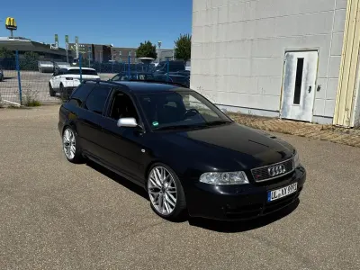 Gebraucht Audi S4 Sport 265 PS (194 kW) 2002 Schwarz Kombi