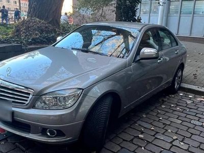 Mercedes C320