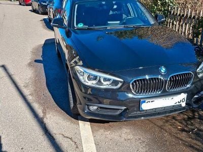 Gebraucht BMW 116 Advantage 109 PS (80 kW) 2016 Schwarz Kleinwagen