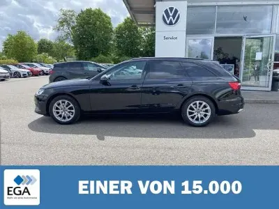 Gebraucht Audi A4 150 PS (110 kW) 2022 Schwarz metallic Kombi