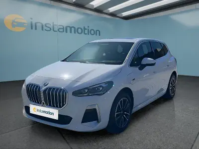 Gebraucht BMW 230 326 PS (239 kW) 2023 Weiß Limousine