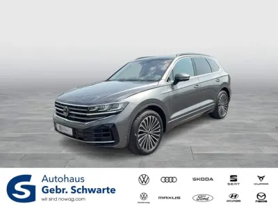 Gebraucht VW Touareg Elegance 381 PS (280 kW) 2024 Grau SUV