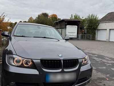 Gebraucht BMW 318 M Sport 143 PS (105 kW) 2008 Grau Limousine