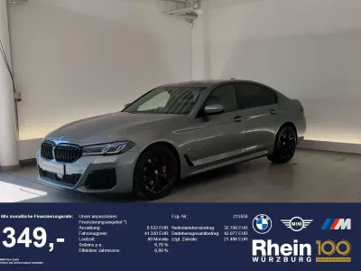 Gebraucht BMW 520 M Sport 184 PS (135 kW) 2023 Skyscraper grau metallic Limousine