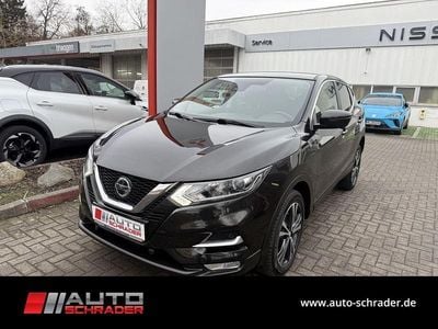Gebraucht Nissan Qashqai N-Connecta 150 PS (110 kW) 2019 Schwarz SUV