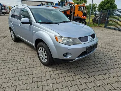Gebraucht Mitsubishi Outlander Invite 140 PS (102 kW) 2007 Silber SUV