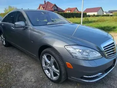 Gebraucht Mercedes S550 435 PS (319 kW) 2012 Grau Limousine