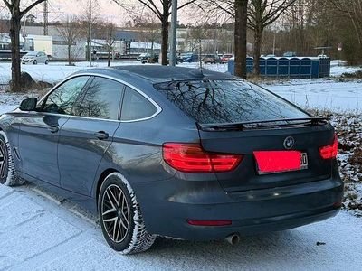Gebraucht BMW 318 Gran Turismo 150 PS (110 kW) 2016 Grau Limousine