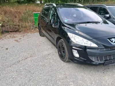 Gebraucht Peugeot 308 2011 Schwarz Kombi