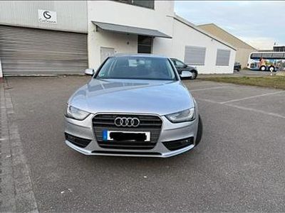 Gebraucht Audi A4 150 PS (110 kW) 2014 Limousine
