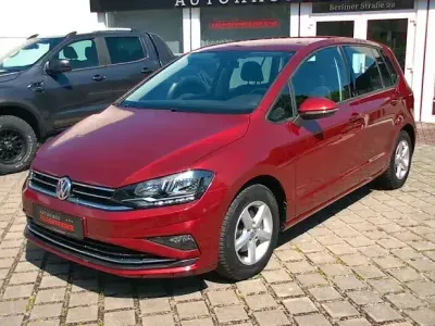 Gebraucht VW Golf VII 180 PS (132 kW) 2018 Rot Limousine